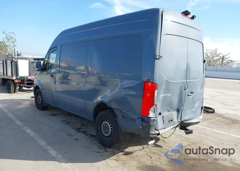 2019 Mercedes-Benz Sprinter 2500 Standard Roof V6 из США, поврежденный, VIN WD4PF0CD9KP034479